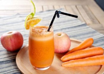 Jus Wortel, Apel dan Tomat Dapat Menghilangkan Panas Dalam