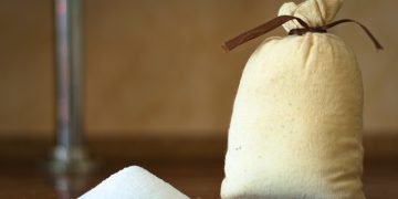 Apakah Micin Pasti Halal Dikonsumsi?