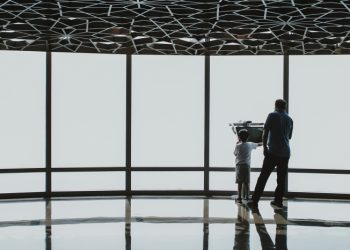 Hukum Mengganti Nasab ke Ayah Angkat