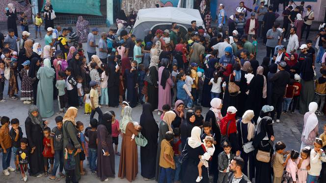 Anak-anak di Gaza Selatan Menerima Suntikan Polio Saat Serangan Israel Terus Berlanjut