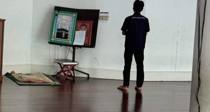 Cuma OB di Mushola JISc Kodam