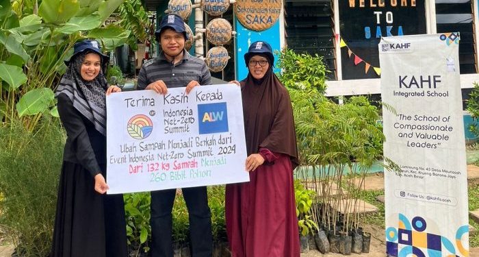 Kolaborasi ALW x FPCI Ubah Sampah Indonesia Net-Zero Summit 2024 Menjadi Berkah Bagi Sekolah Alam di Banda Aceh
