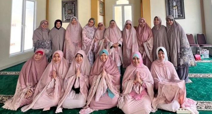 Suami Istri Harus Menjadi Cermin Bagi Pasangannya