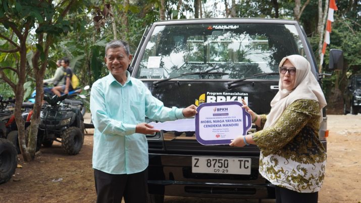 BPKH Serahkan Bantuan Armada Niaga untuk Pemberdayaan Desa Berkelanjutan di Yayasan Cendekia Mandiri Utama