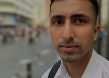 Seorang Penjaga Keamanan Muslim di Leicester Square Berhasil Mengalahkan Pria Bersenjata