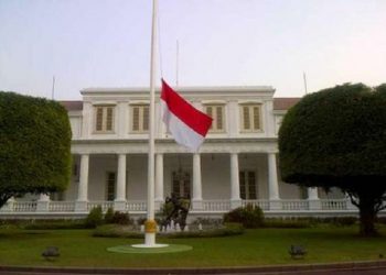 Arti Pengibaran Bendera Setengah Tiang pada 30 September