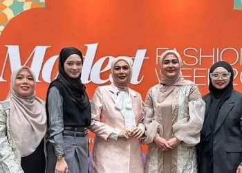 Kreasi Mode International Gelar Acara Bertema Break the Glass Ceiling Through Modesty