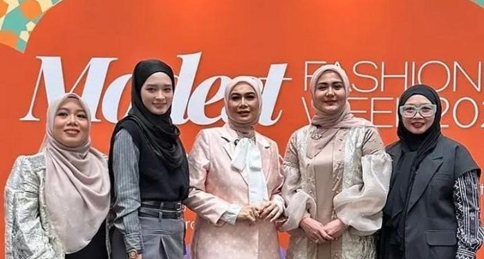 Kreasi Mode International Gelar Acara Bertema Break the Glass Ceiling Through Modesty