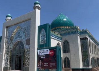 Masjid Kristal Khadija Dapat Mengatasi Masalah Hukum Masyarakat