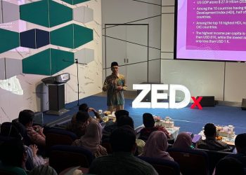 Prof. Ugi Suharto Paparkan Peran Zakat dalam Pengembangan Ekonomi Negara-Negara Muslim pada ZEDx