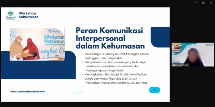 Bahas Komunikasi Interpersonal, Muslimah Wahdah Sulsel Harap Kualitas Tenaga Humas Lebih Baik