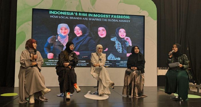 Kreasi Mode International Gelar Talkshow pada Ajang Jakarta Muslim Fashion Week
