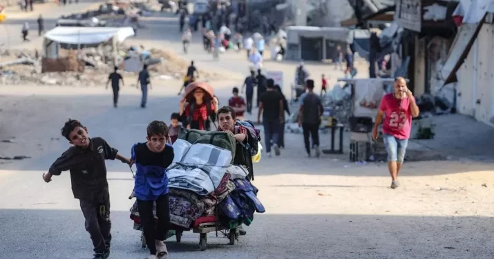 Warga Gaza Utara Menolak Pindah ke Selatan Ketika Tentara Israel Melancarkan Serangan