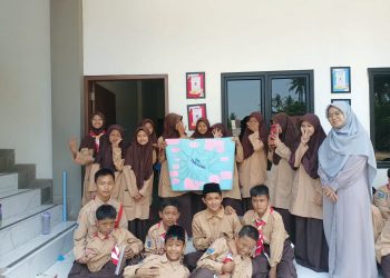 Unik, Tim Ayo Less Waste Ajak Wawancara Pak RT untuk Belajar Hidup Keberlanjutan