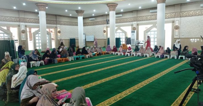 Sadar Merupakan Amanah Langsung dari Allah, Masjid Adz Dzikra Galaxy Bekasi Rutin Gelar Kelas Tahsin dan Kajian Muslimah