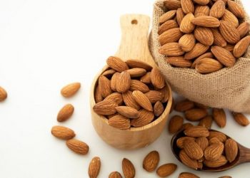 Simak Lima Manfaat Kacang Almond untuk Kecantikan