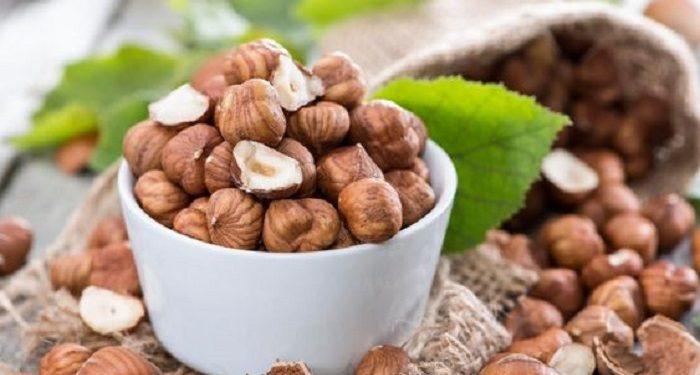 Cara Membuat Scrub Alami yang Berbahan Kacang Hazel