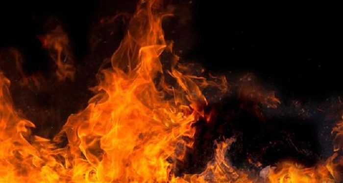 21 Unit Damkar dan 10 Mobil Tangki Air Bantu Padamkan Tiga Gudang Terbakar di Kota Tangerang