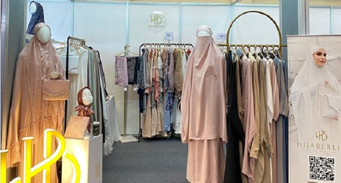 Kreasi Mode Internasional Berpartisipasi dalam Acara Halal Indo Expo