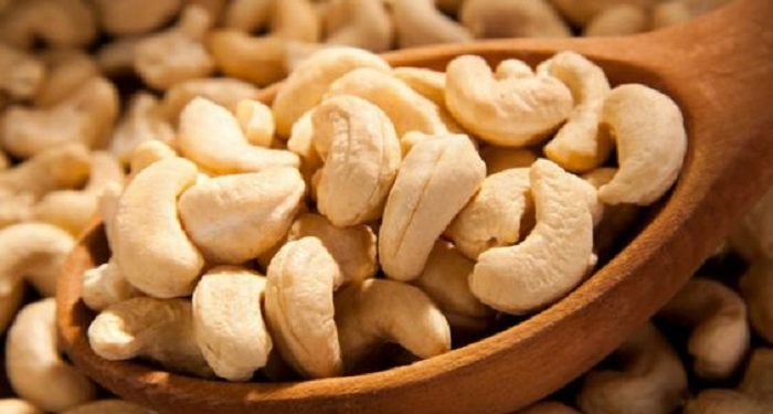 Lima Tips Mengolah Kacang Mete di Rumah