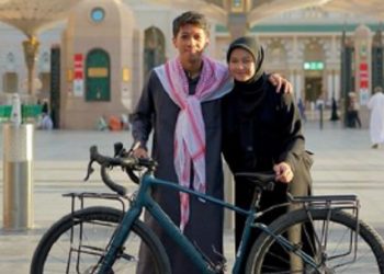 Tujuh Bulan Perjalanan, Rafli dan Zahra Tiba di Arab Saudi Menggunakan Sepeda