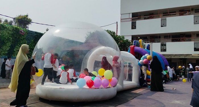 Wahana dalam Charity Day For Palestine JISc Mengajarkan Berinfak Agar Lebih Menyenangkan