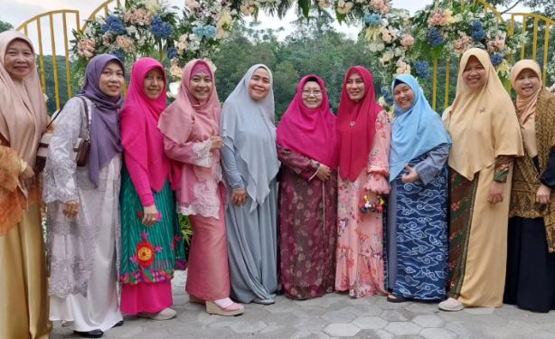 Keindahan dan Kenikmatan Berkeluarga (1)