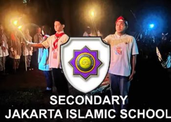 Latihan Dasar Kepemimpinan Osis dan Pramuka Jakarta Islamic School 2024