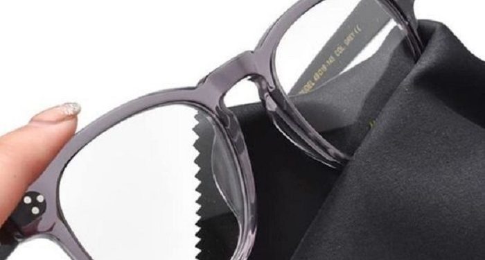 Tips Memilih Kacamata yang Sesuai Bentuk Wajah