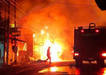 15 Unit Rumah di Kebon Jeruk Jakarta Barat Hangus Terbakar