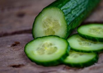 Masker Mentimun Memberikan Kesegaran pada Kulit Kusam