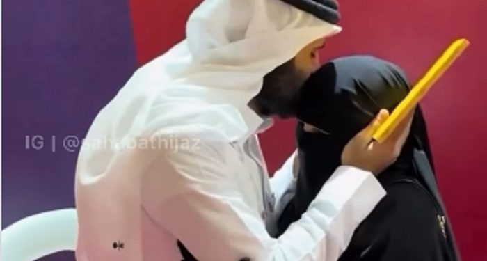 Khallika Sa’id, Kisah Haru Thariq Al Umari di Pameran Buku Riyadh