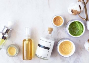 Simak Tips Mengatasi Jerawat Hormonal