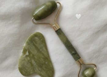 Beberapa cara untuk melakukan yoga wajah