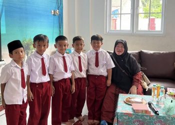 Hobiku Membahagiakan Anak-anak