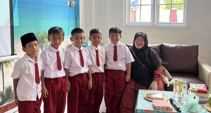 Hobiku Membahagiakan Anak-anak