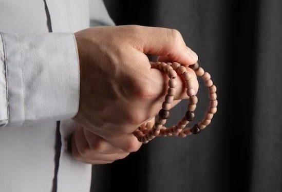 Tetaplah Bersama Panduan Ulama