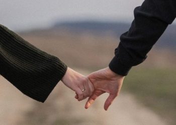 Lelaki Tumbuh dengan Penghargaan, Perempuan Tumbuh dengan Pengertian