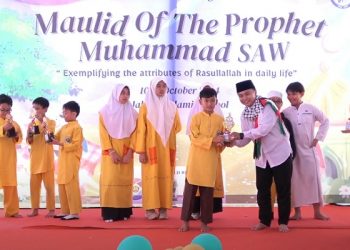 Maulid Nabi Jakarta Islamic School Bertema Exemplifying the Attributes of Rasulullah in Daily Life