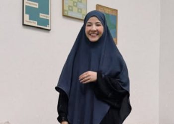 Potret Penampilan Elegan Natasha Rizky dengan Gaya Modest