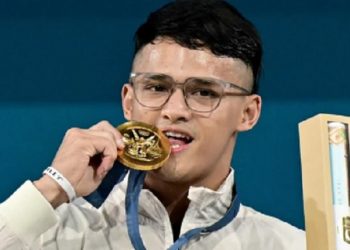 Rizki Juniansyah Raih Medali Perak dan Perunggu pada Kejuaraan Dunia Angkat Besi 2024 di Bahrain