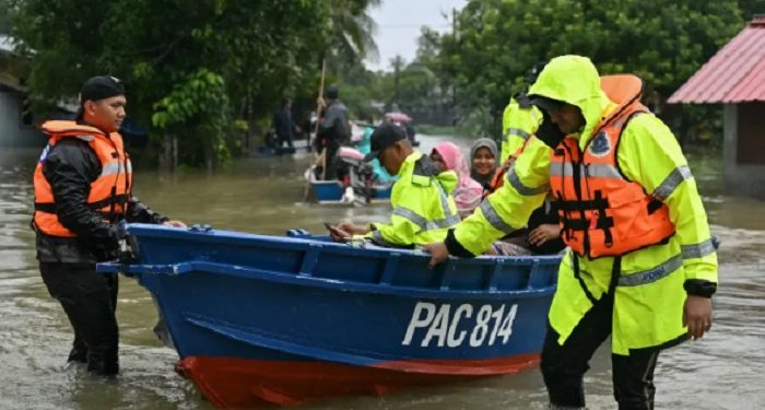 Thailand dan Malaysia Tingkatkan Kewaspadaan Hujan Lebat yang Memicu Banjir
