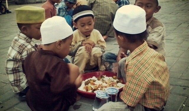 Kebersamaan Adalah Penjaga Kesehatan Mental
