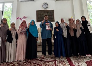 Training Motivasi Chanelmuslim Bertema Atasi Gap Generation di Dunia Kerja