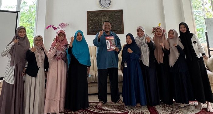 Training Motivasi Chanelmuslim Bertema Atasi Gap Generation di Dunia Kerja