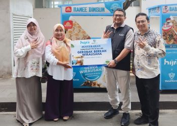 10 UMKM Kembali Dapatkan Gerobak Berkah Wirausaha dari Wakaf Warrior