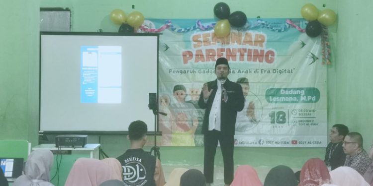 Peran Orangtua dalam Melindungi Anak dari Gadget di Era Digital