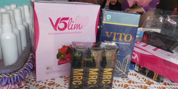 Tim Terapis Prima Jaya Bekasi Gelar Baksos Terapi Kesehatan