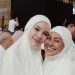 Alyssa Daguise Laksanakan Ibadah Umroh Bersama Sang Ibunda Tercinta