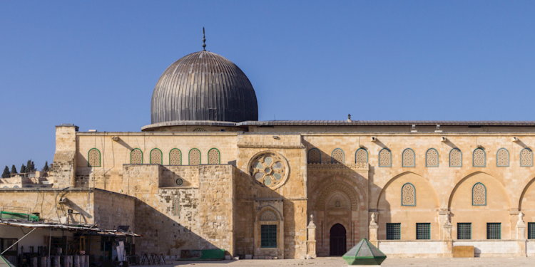 Dari Masjid Al-Haram ke Masjid Al-Aqsha